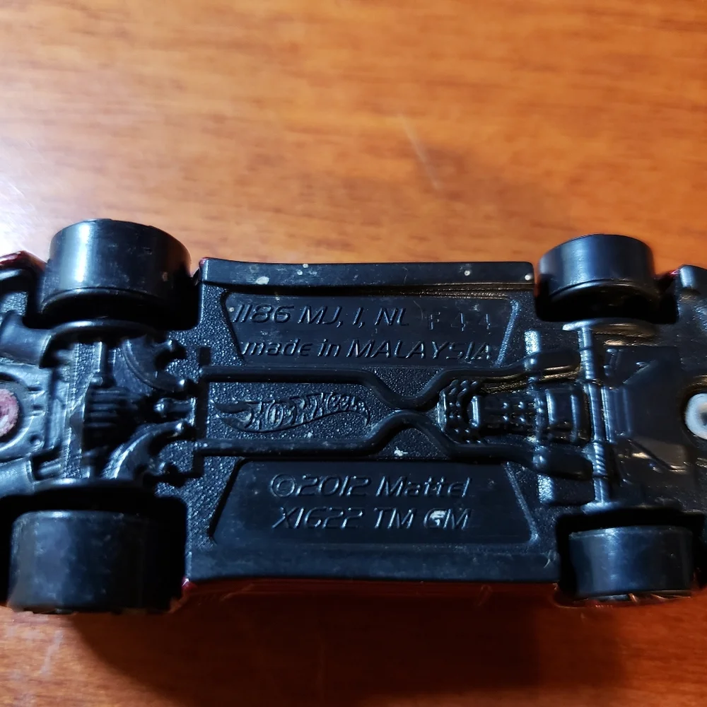 X1622 to gm maroon Car 🚗 - Picture 5 of 5